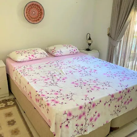 アパート Tropical Gardens 2 Bed 2nd Floor *